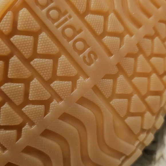 Adidas VL Court Bold JR3135 Sneakers - Picture 11 of 11